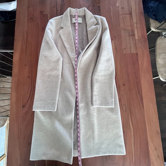 Stradiviarius Beige Collared Duster - Picture 3 of 6